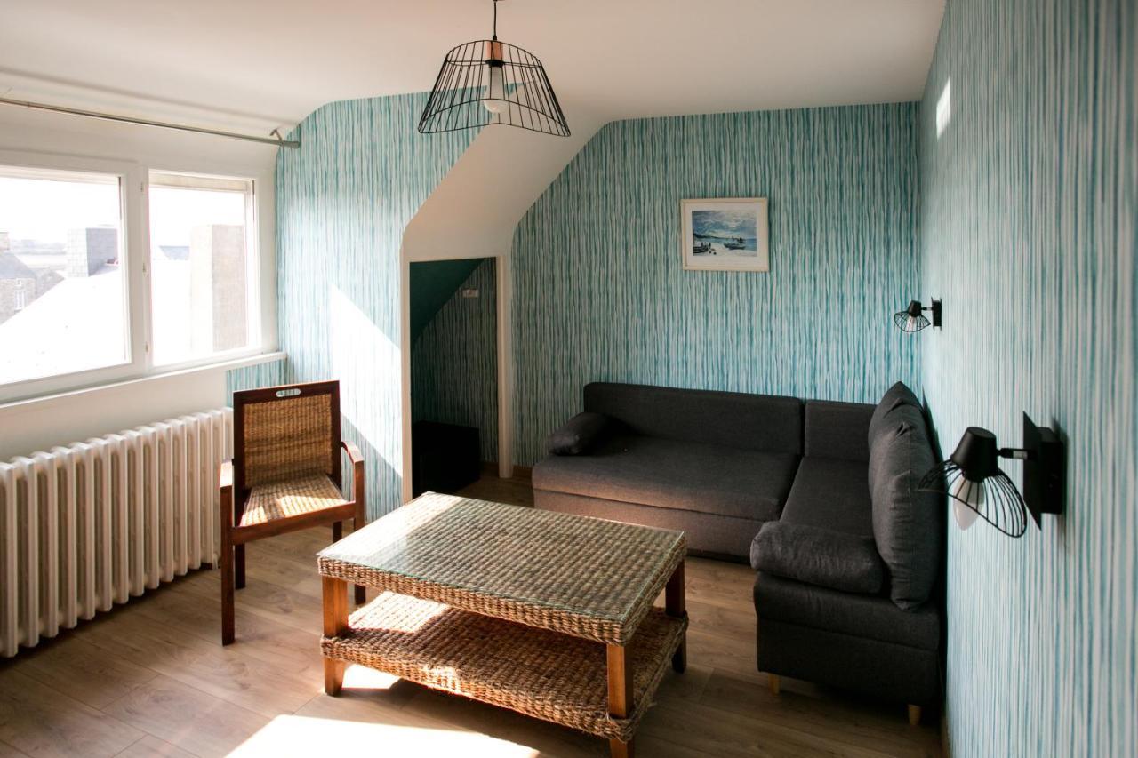 Le Cotentin Appart'Hotels & Restaurant Le Cot' Portbail Zewnętrze zdjęcie