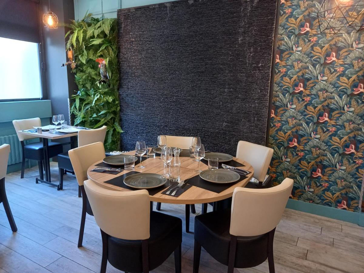 Le Cotentin Appart'Hotels & Restaurant Le Cot' Portbail Zewnętrze zdjęcie
