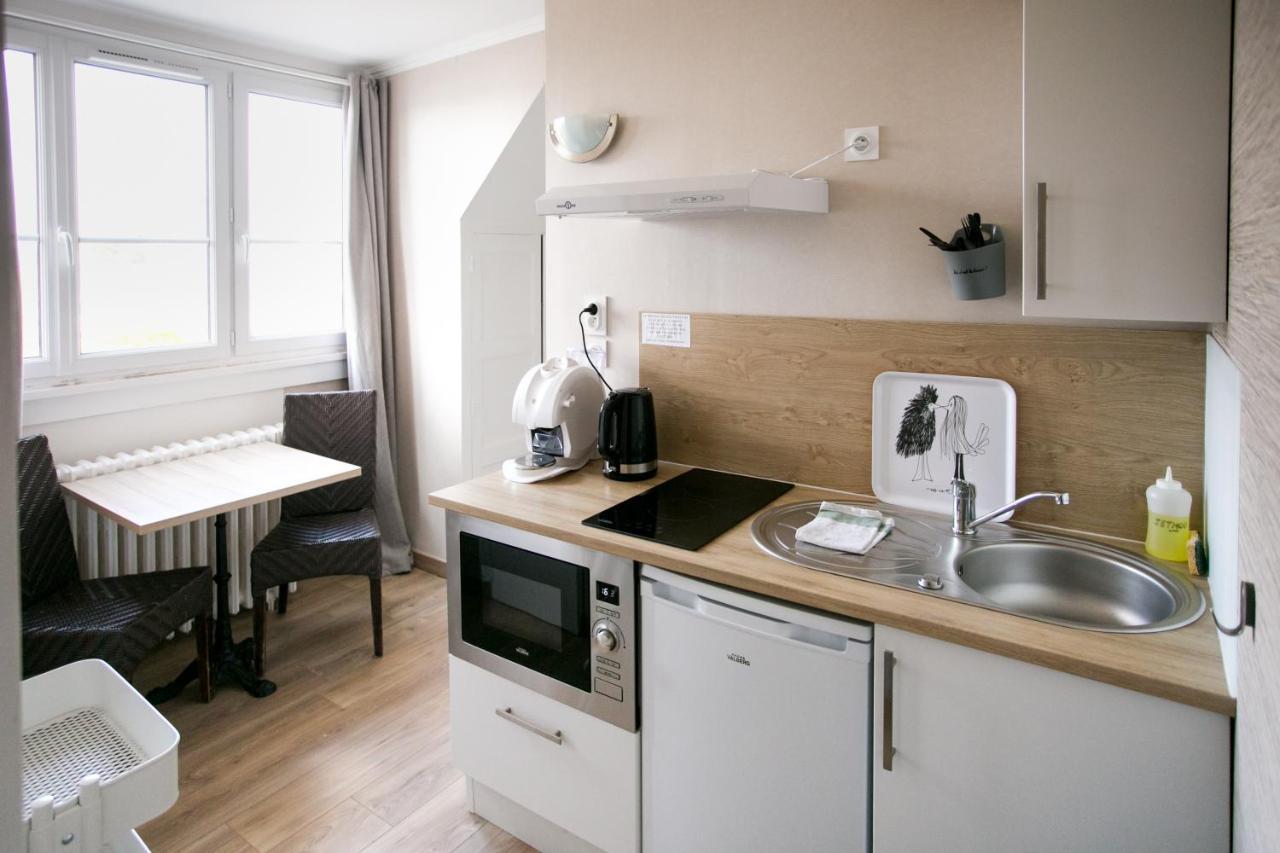 Le Cotentin Appart'Hotels & Restaurant Le Cot' Portbail Zewnętrze zdjęcie